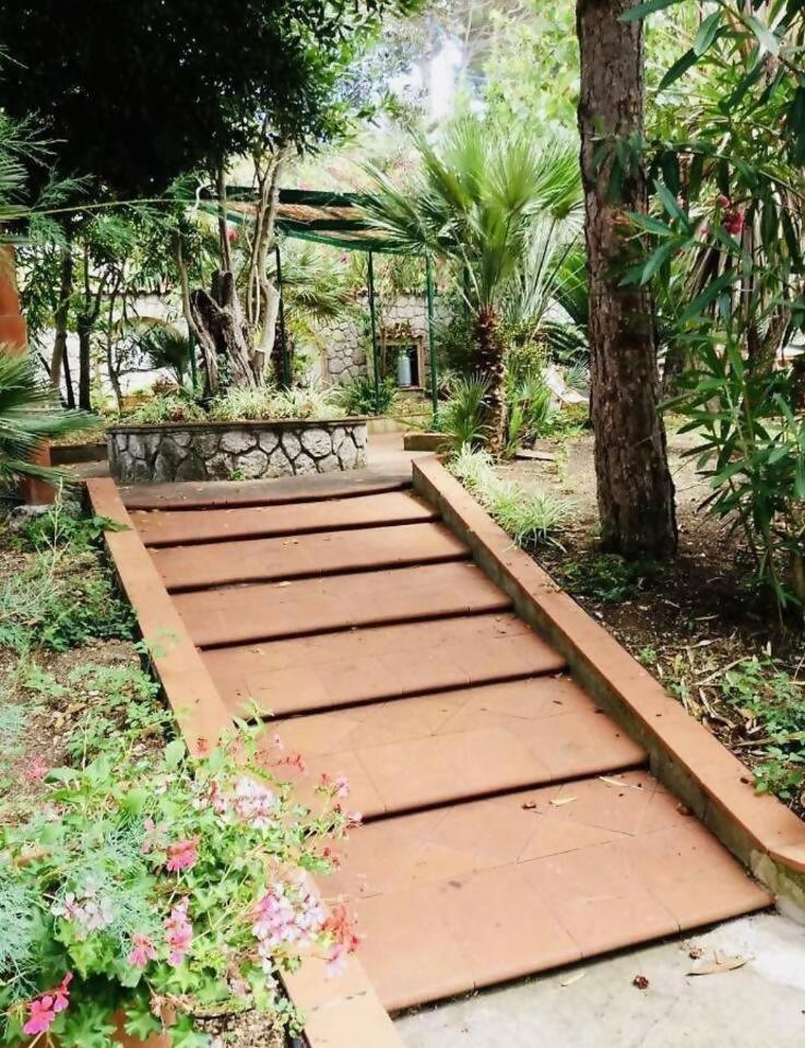 Casa Rossella Casa Con Giardino By Italianhost Villa *