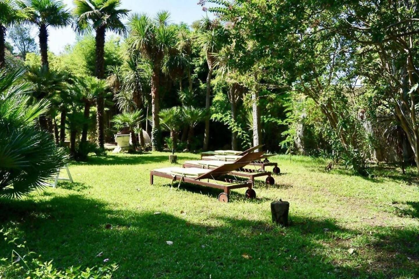 Villa Casa Rossella Casa Con Giardino By Italianhost
